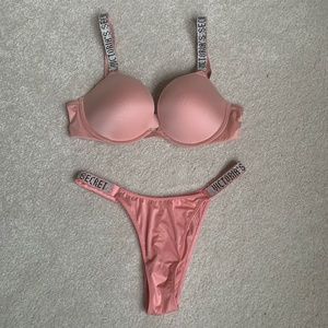 Victoria’s Secret Shine Strap Set with Very Sexy Push-Up Bra 34C